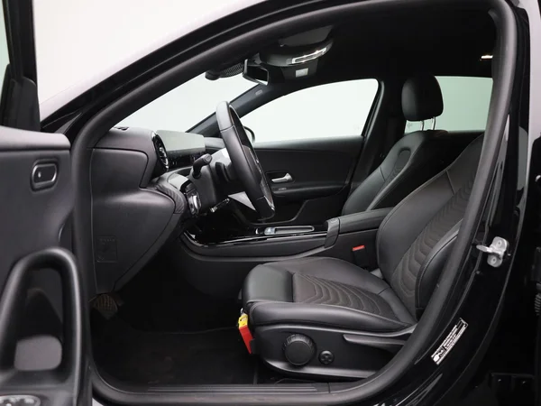 Mercedes-Benz A-Klasse (2023) — foto 3 van 46