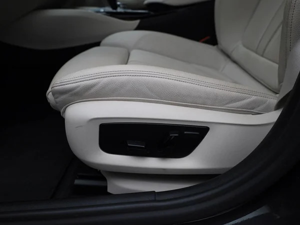 BMW 5 Reeks (2022) — foto 39 van 61