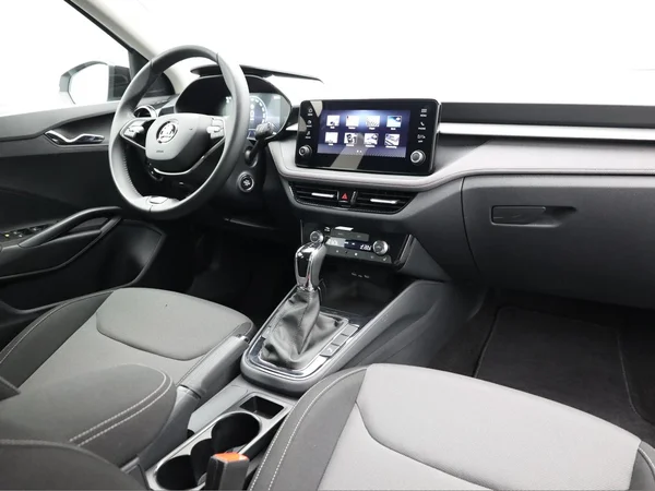 SKODA Fabia (2024) — foto 14 van 20