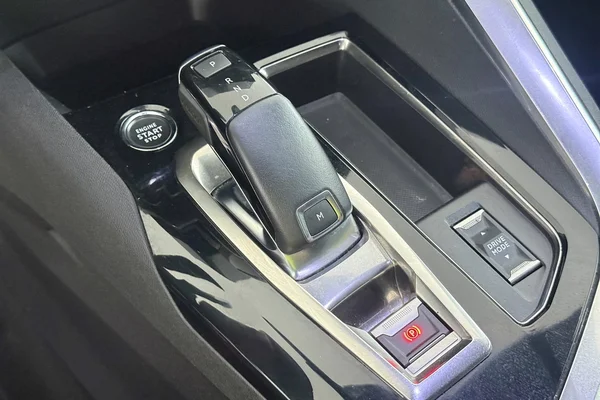 Peugeot 5008 (2022) — foto 3 van 30