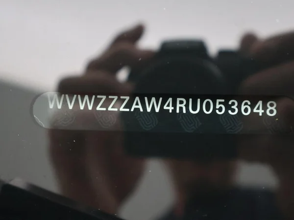VOLKSWAGEN Polo (2024) — foto 5 van 27