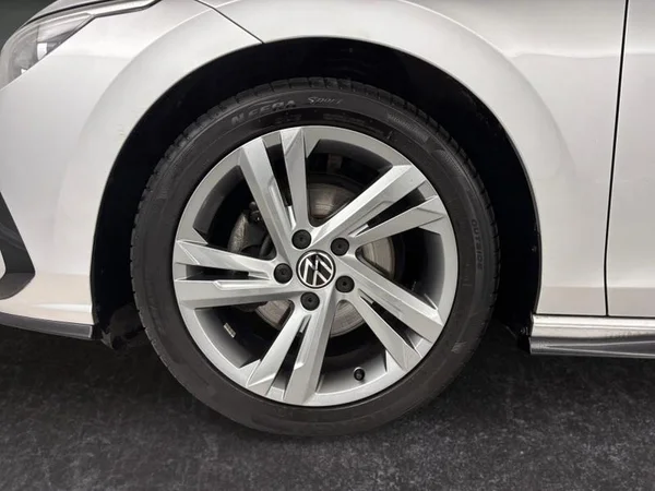 VOLKSWAGEN Golf VIII Dsl (2023) — foto 23 van 23