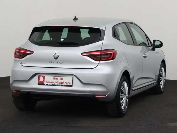 RENAULT Clio (2020) — foto 20 van 26