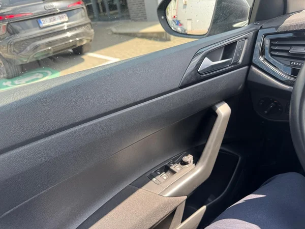 VOLKSWAGEN Taigo (2025) — foto 7 van 19