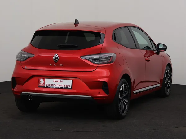 RENAULT Clio (2025) — foto 21 van 27