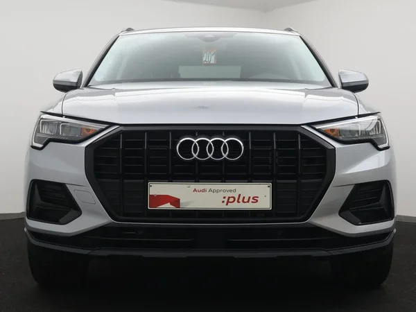 Audi Q3 (2022) — foto 16 van 25