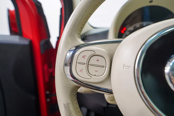 Fiat 500 (2019) — foto 13 van 50