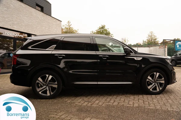 Kia Sorento (2021) — foto 75 van 131