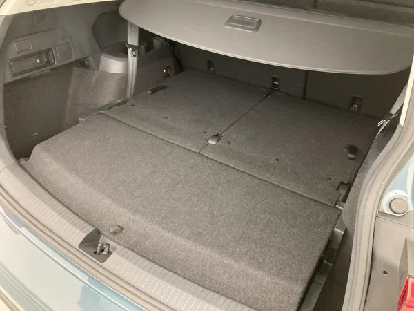 VOLKSWAGEN Tiguan Allspace (2021) — foto 28 van 36