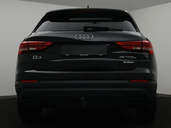 Audi Q3 (2021) — foto 25 van 29
