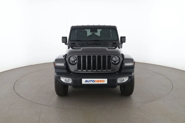 Jeep Wrangler Unlimited (2022) — foto 15 van 16