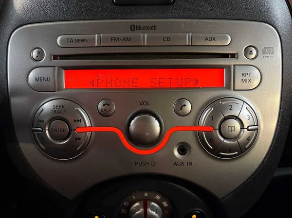 Nissan Micra (2013) — foto 10 van 10