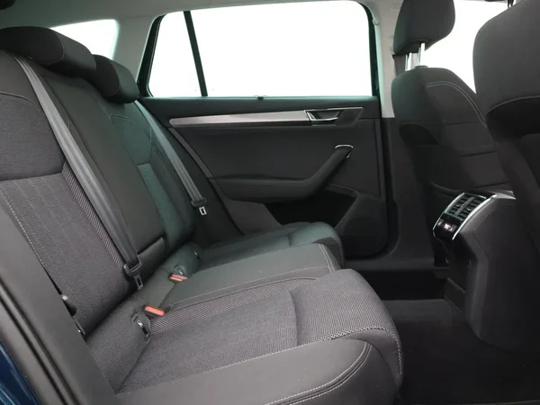 Škoda Superb (2024) — foto 31 van 34