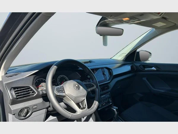Volkswagen T-Cross (2020) — foto 28 van 29