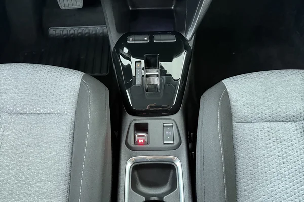 Opel Corsa (2025) — foto 4 van 17