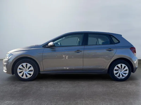 VOLKSWAGEN Polo Dsl (2018) — foto 30 van 31