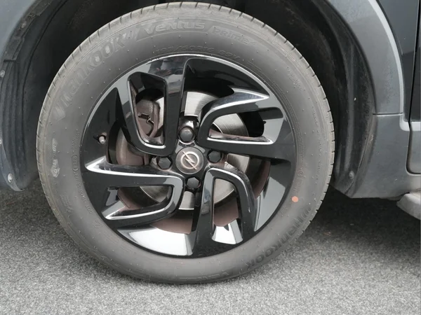 OPEL Crossland (2019) — foto 22 van 24