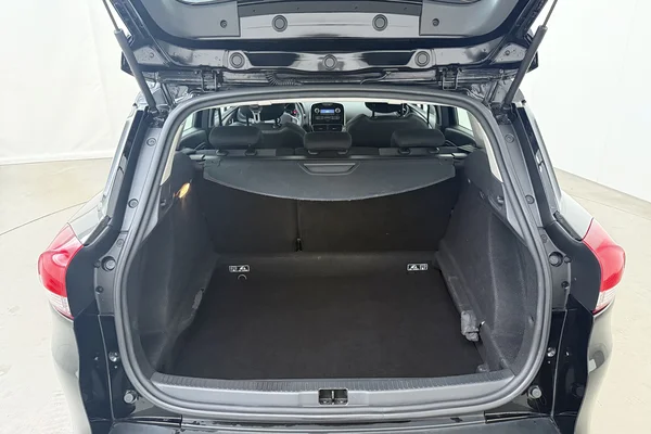 Renault Clio IV SW Phase II (2020) — foto 19 van 23