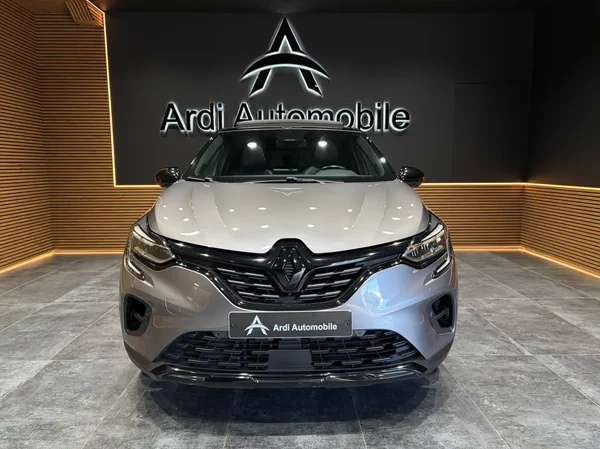 Renault Captur (2022) — foto 23 van 29