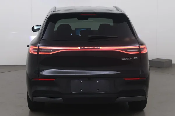 GEELY E5 (2026) — foto 15 van 20