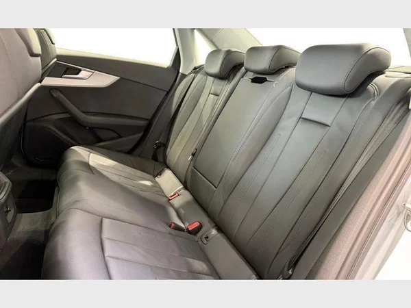 Audi A4 (2022) — foto 5 van 26