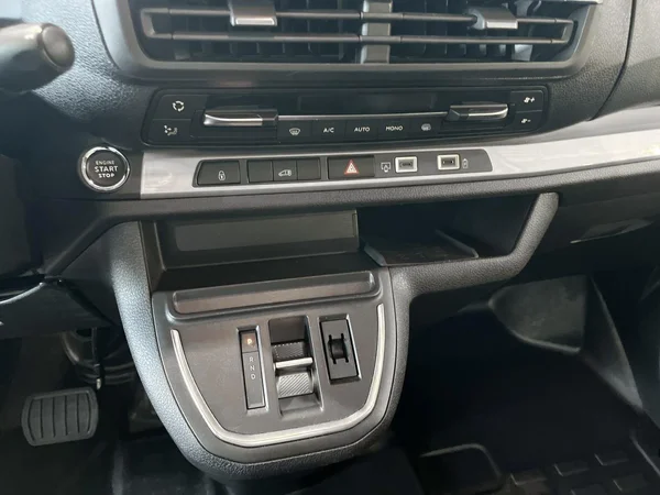 Peugeot Expert (2025) — foto 4 van 23