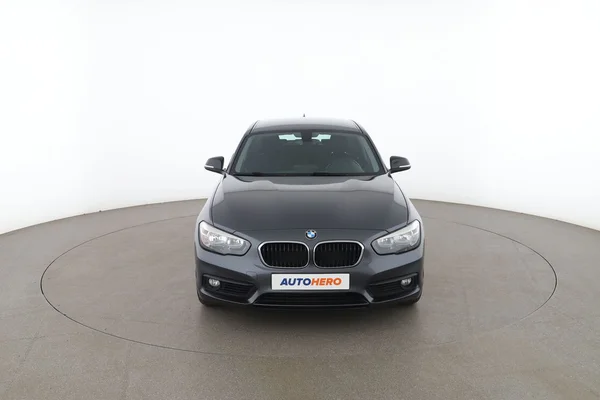 BMW 1-serie (2019) — foto 15 van 16