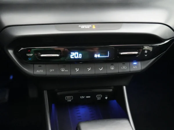 Hyundai i20 (2024) — foto 15 van 20