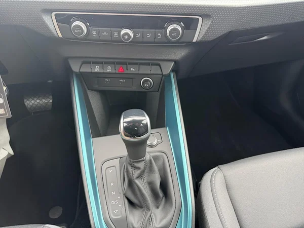 AUDI A1 Allstreet (2025) — foto 3 van 17