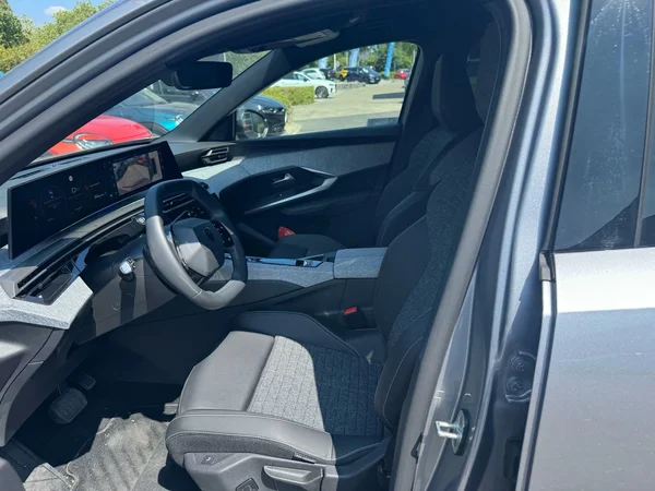 Peugeot 3008 (2025) — foto 17 van 17