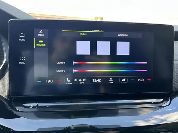 SKODA Octavia Combi Dsl (2021) — foto 15 van 41