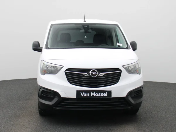 Opel Combo (2022) — foto 23 van 33