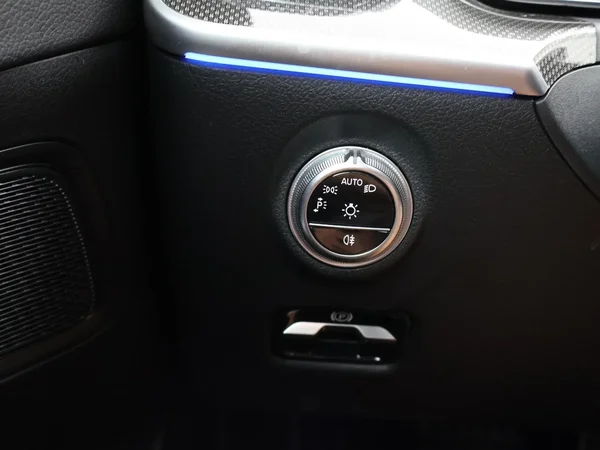 Mercedes-Benz C-Klasse (2022) — foto 24 van 32