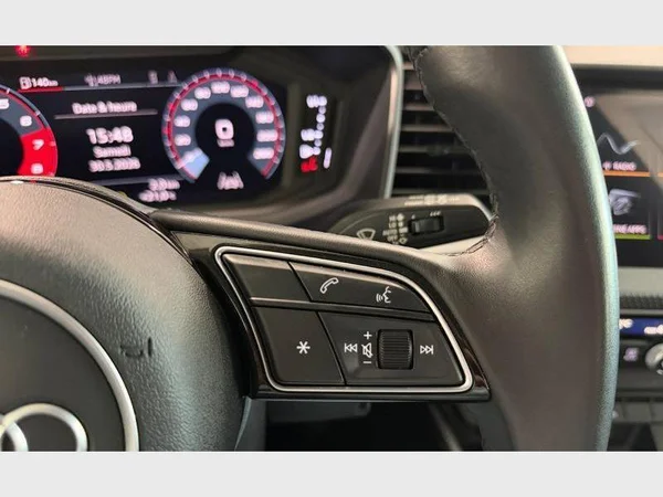 Audi A1 Sportback (2022) — foto 15 van 24
