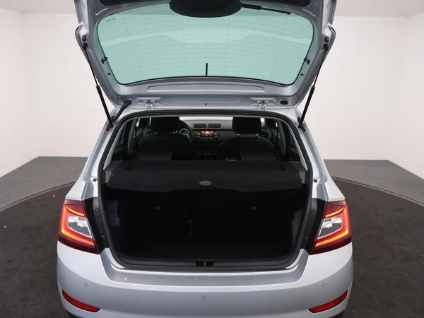 SKODA Fabia (2021) — foto 10 van 24