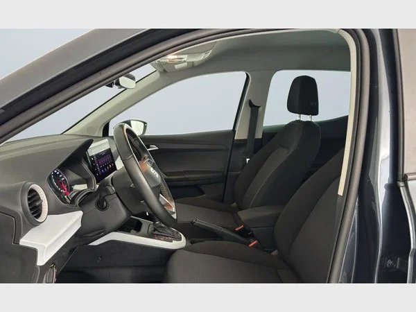 Seat Arona (2023) — foto 15 van 15