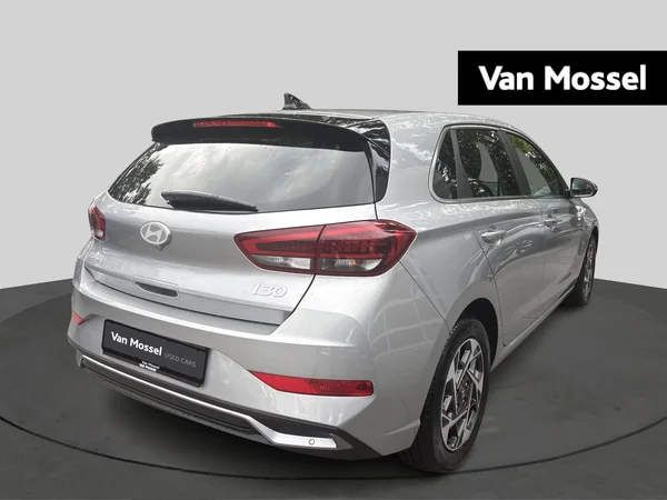 Hyundai i30 (2025) — foto 10 van 15
