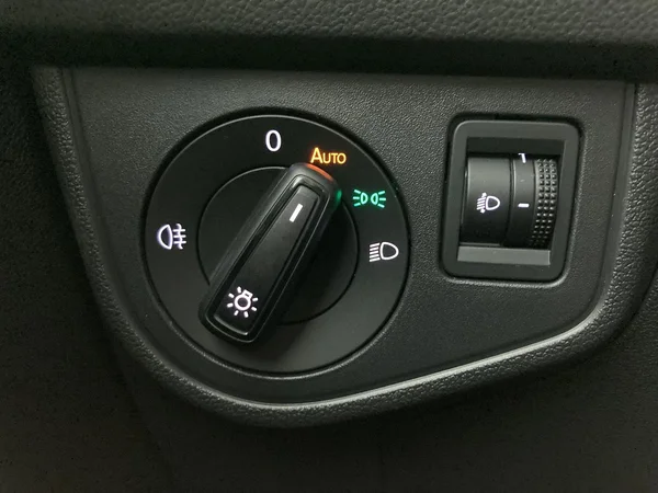 VOLKSWAGEN Polo (2022) — foto 18 van 36