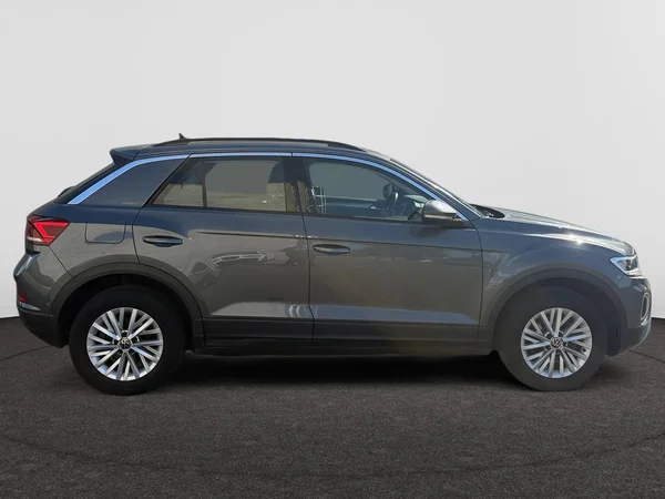 VOLKSWAGEN T-Roc (2023) — foto 5 van 20
