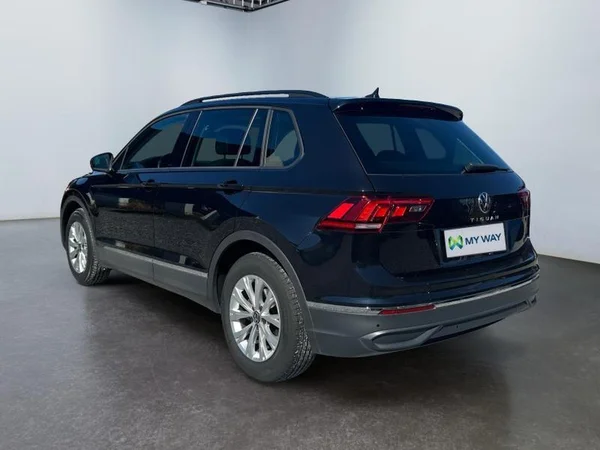VOLKSWAGEN Tiguan (2023) — foto 23 van 31