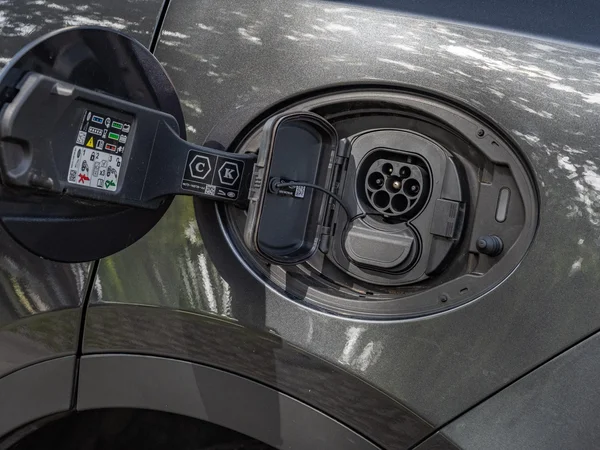 Jaguar E-PACE (2023) — foto 16 van 30