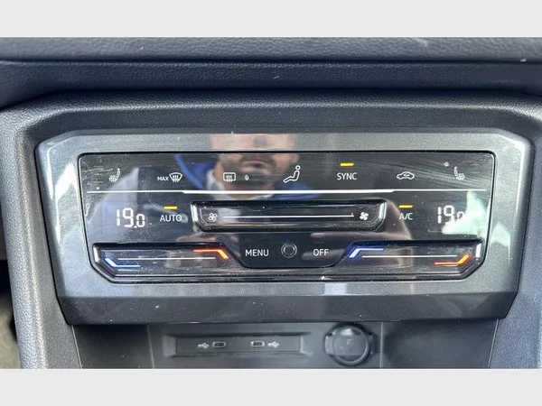 Volkswagen Tiguan (2022) — foto 11 van 30