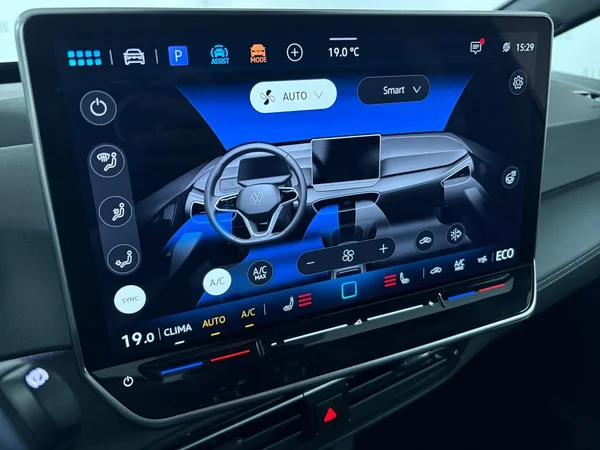 VOLKSWAGEN ID.3 (2025) — foto 2 van 13