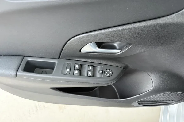 Opel Corsa (2025) — foto 8 van 18