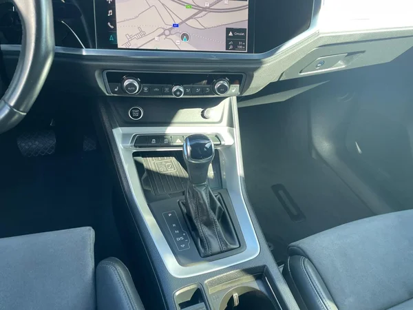 AUDI Q3 (2024) — foto 3 van 21