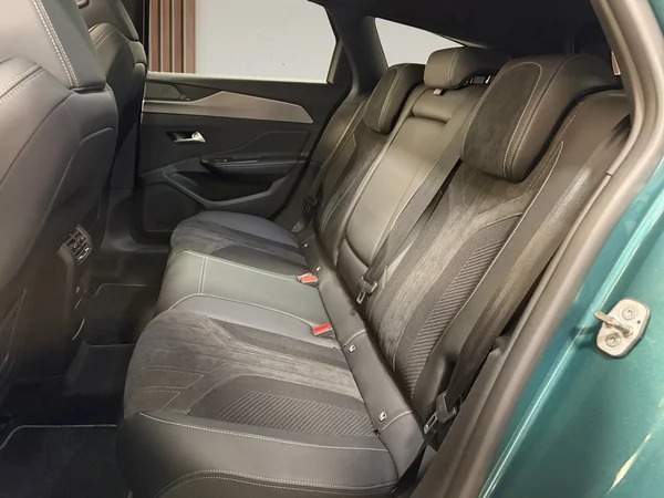 Peugeot 308 (2022) — foto 17 van 29
