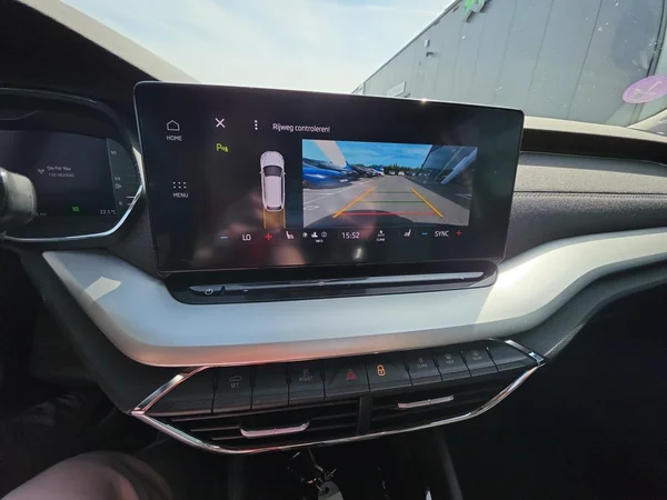 SKODA Octavia Combi (2021) — foto 5 van 24