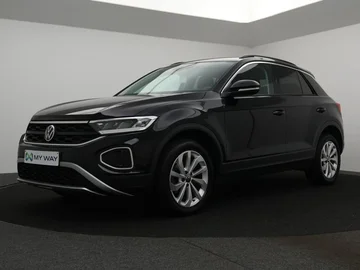 VOLKSWAGEN T-Roc (2024)