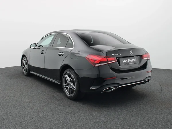 Mercedes-Benz A-Klasse (2022) — foto 12 van 26