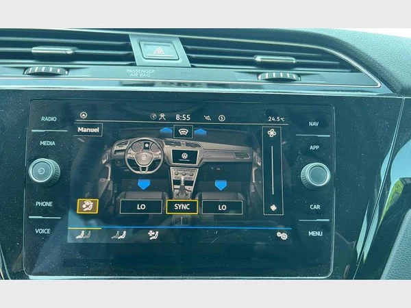 Volkswagen Touran (2024) — foto 15 van 24